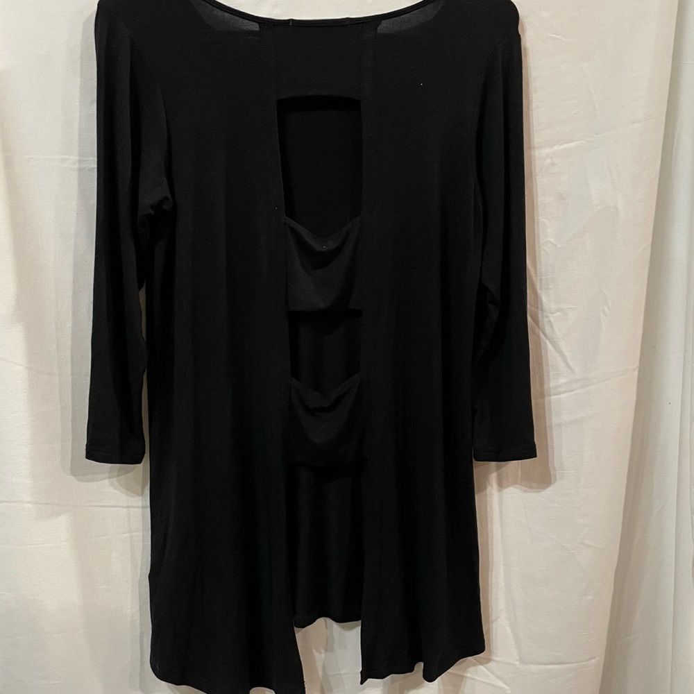 Colette Leander Cutout Back Swing Knit Top - Picture 8 of 9